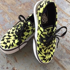 Vans glow in the dark platform sneaker!!!